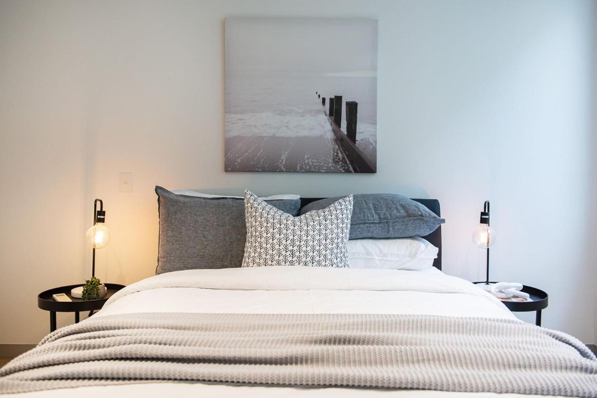 Luxe On Main In Views Of The Bay Holiday home *